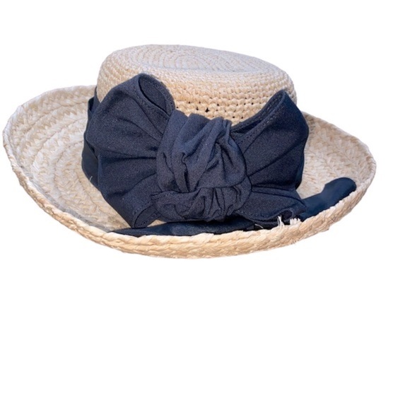 Scala straw hat with black ribbon - Picture 1 of 4